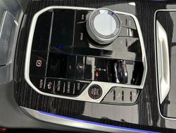 2025 BMW X5 xDrive30d M Sport G05 LCI 4X4 Constant Alpine White