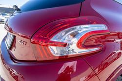 2013 Peugeot 208 GTi