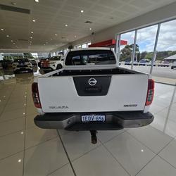 2014 Nissan Navara Titanium