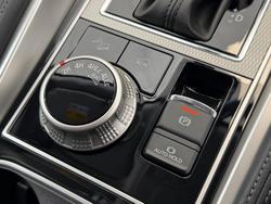 2025 Mitsubishi Pajero Sport GLS