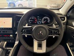 2025 Mitsubishi Pajero Sport GLS