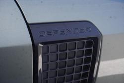 2025 Land Rover Defender 110 D350 X-Dynamic SE