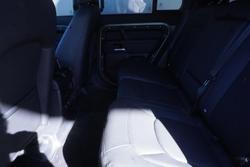 2025 Land Rover Defender 110 D350 X-Dynamic SE