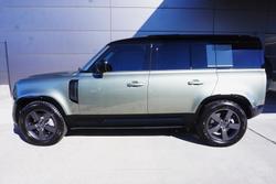 2025 Land Rover Defender 110 D350 X-Dynamic SE