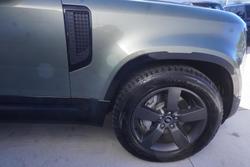 2025 Land Rover Defender 110 D350 X-Dynamic SE