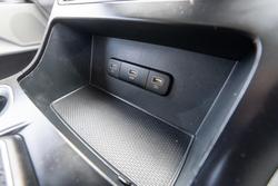 2023 Kia Carnival S