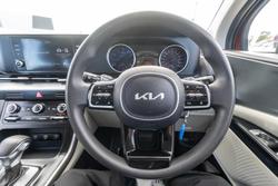2023 Kia Carnival S
