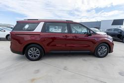 2023 Kia Carnival S