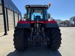 2018 Massey Ferguson 7715 S Dyna-Vt