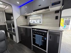 2021 Highclere Caravans Bunk Royal