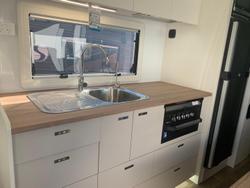 2026 Urban Caravans Tuff Family 21'6 Double Bunks