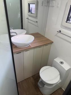 2026 Urban Caravans Tuff Family 21'6 Double Bunks