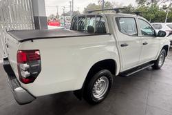 2021 Mitsubishi Triton GLX