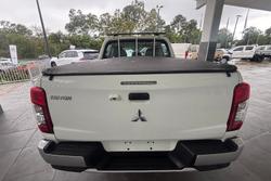 2021 Mitsubishi Triton GLX