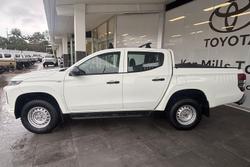 2021 Mitsubishi Triton GLX