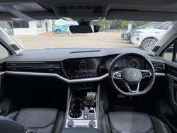 2022 Volkswagen Touareg