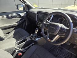 2025 Isuzu D-MAX LS-U