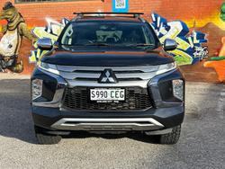 2020 Mitsubishi Pajero Sport Exceed