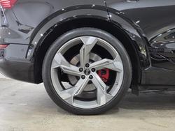 2024 Audi SQ8 e-tron