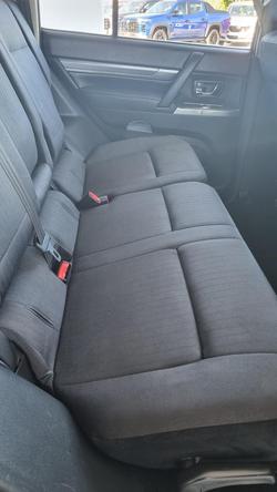 2021 Mitsubishi Pajero GLX Final Edition