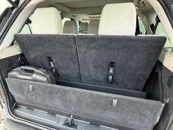 2017 Land Rover Discovery TD6 HSE