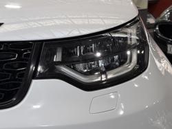 2017 Land Rover Discovery TD6 HSE