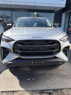 2025 Isuzu MU-X LS-M