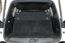 2025 Toyota Landcruiser VX