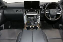 2025 Toyota Landcruiser VX