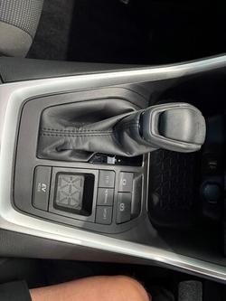 2024 Toyota Rav4 Hybrid RAV4 2WD 2.5L Hyb CVT GX (SS)