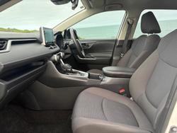 2022 Toyota RAV4 GX