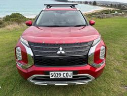 2021 Mitsubishi Outlander LS