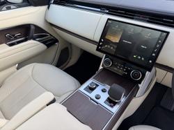 2022 Land Rover Range Rover P530 Autobiography