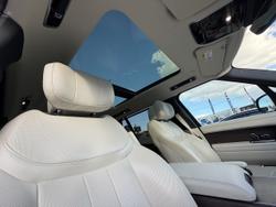 2022 Land Rover Range Rover P530 Autobiography