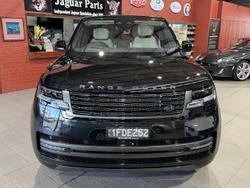 2022 Land Rover Range Rover P530 Autobiography