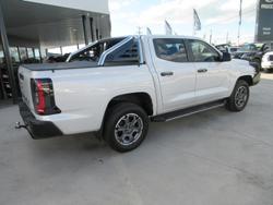 2025 Nissan Navara ST-X