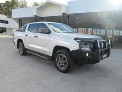 2025 Nissan Navara ST-X
