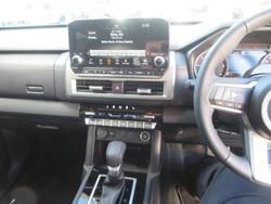 2025 Nissan Navara ST-X