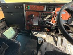 2010 Kenworth T358 Tilt Tray