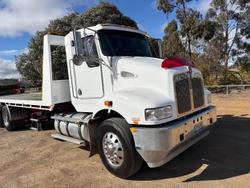 2010 Kenworth T358 Tilt Tray
