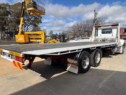 2010 Kenworth T358 Tilt Tray