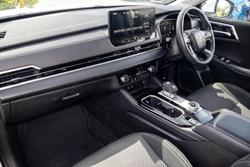 2025 Mitsubishi Outlander ES