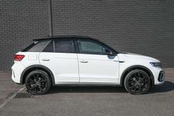 2022 Volkswagen T-Roc 140TSI R-Line