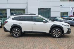 2025 Subaru Outback AWD Touring