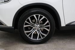 2017 Mitsubishi Outlander ES
