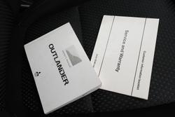 2017 Mitsubishi Outlander ES