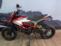 2015 DUCATI HYPERMOTARD 821 SP RED