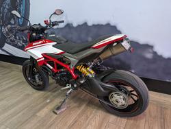 2015 DUCATI HYPERMOTARD 821 SP RED