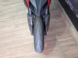 2015 DUCATI HYPERMOTARD 821 SP RED