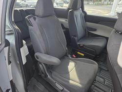 2021 Kia Carnival S
